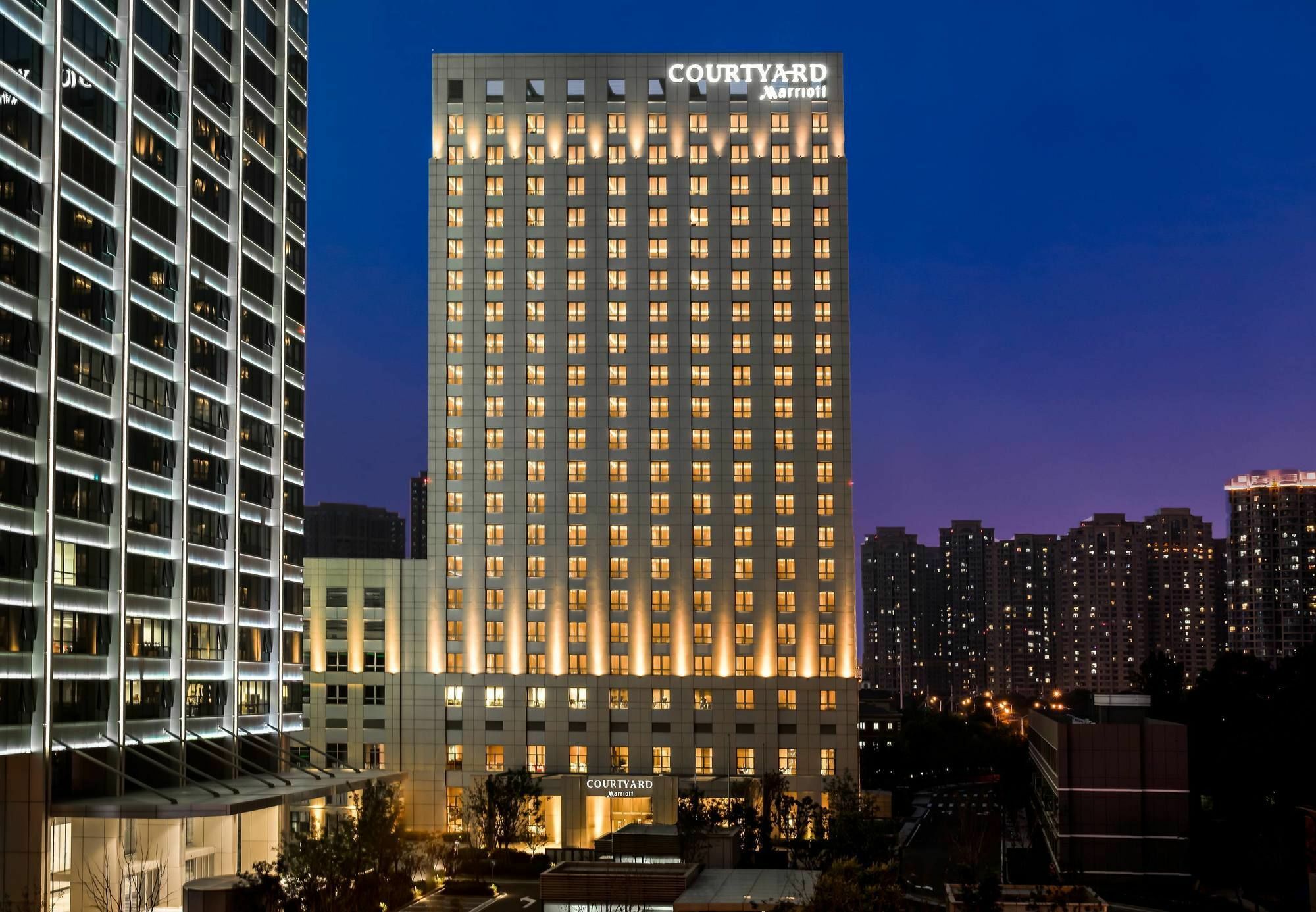 Courtyard By Marriott Tianjin Hongqiao Hotel Exterior foto